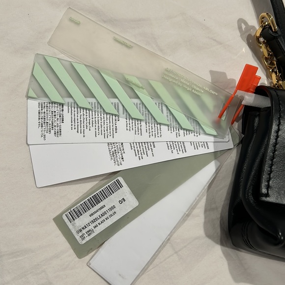 Off-White BNWT Black Leather Mini Gold Binder Crossbody Bag - Picture 8 of 9